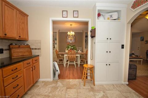 101 Brookleigh Ct, Trinity, NC 27370 photo 12