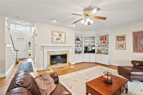 1308 Georgetown Ct, High Point, NC 27262 photo 10