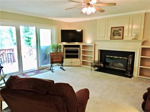 4313 Windlestraw Ln, Greensboro, NC 27410 photo 6