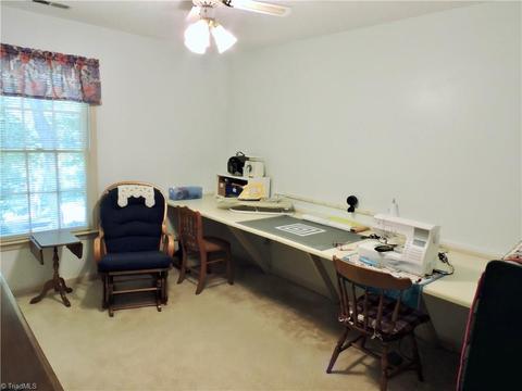 4313 Windlestraw Ln, Greensboro, NC 27410 photo 19