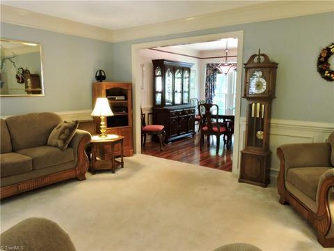4313 Windlestraw Ln, Greensboro, NC 27410 photo 12