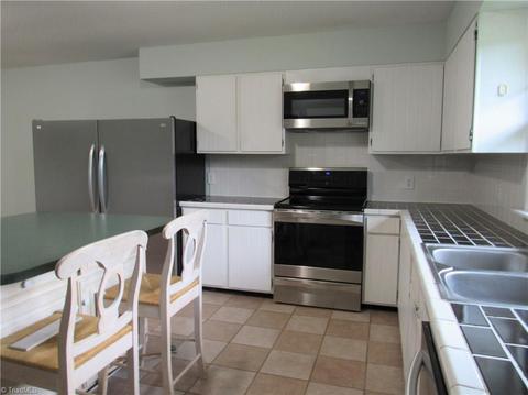306 Summit Rd, High Point, NC 27265 photo 11