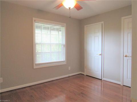 306 Summit Rd, High Point, NC 27265 photo 23