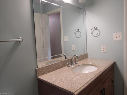 306 Summit Rd, High Point, NC 27265 photo 22
