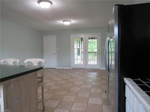 306 Summit Rd, High Point, NC 27265 photo 8