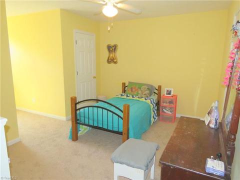 449 Knollcrest Dr, Pinnacle, NC 27043 photo 19