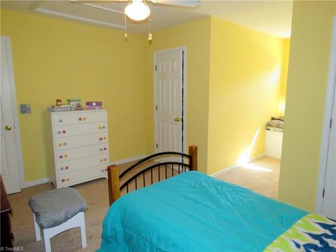 449 Knollcrest Dr, Pinnacle, NC 27043 photo 20