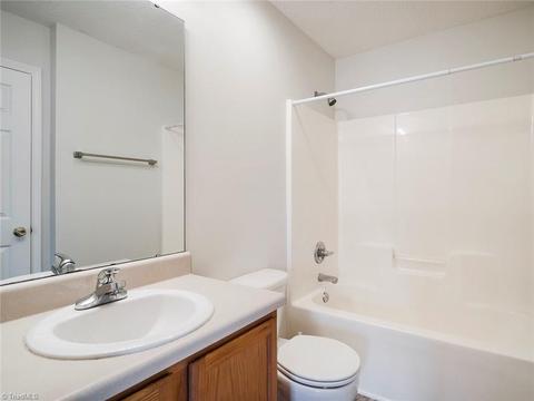 2822 Waterstone Loop, High Point, NC 27265 photo 17