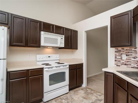 2822 Waterstone Loop, High Point, NC 27265 photo 8
