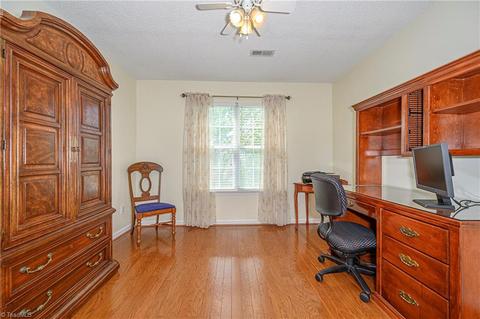 3967 Sorrell Ct, High Point, NC 27265 photo 23