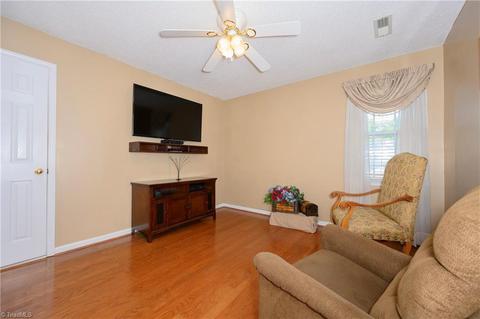 3967 Sorrell Ct, High Point, NC 27265 photo 25