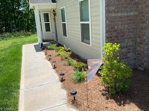 421 Sandybrooke Dr, High Point, NC 27265 photo 13