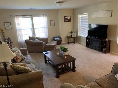 421 Sandybrooke Dr, High Point, NC 27265 photo 15