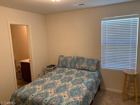 421 Sandybrooke Dr, High Point, NC 27265 photo 6