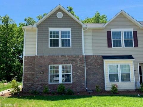 421 Sandybrooke Dr, High Point, NC 27265 photo 1