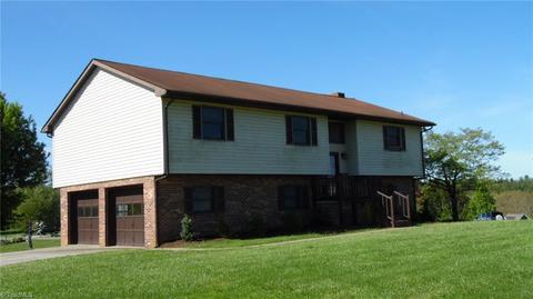 22 River Bend Rd, Sparta, NC 28675 photo 1