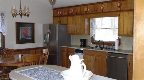22 River Bend Rd, Sparta, NC 28675 photo 10