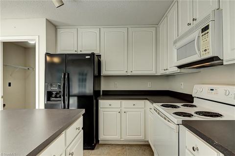 5208 Weeping Cherry Dr, Browns Summit, NC 27214 photo 11