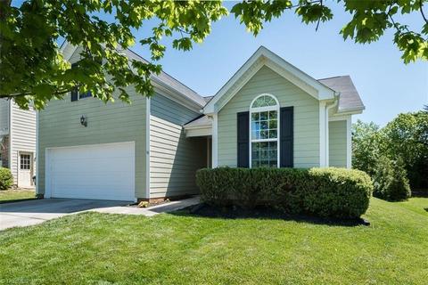 4636 Meadowside Ter, High Point, NC 27265 photo 2