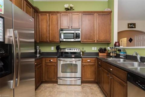 4636 Meadowside Ter, High Point, NC 27265 photo 8
