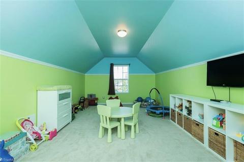 4636 Meadowside Ter, High Point, NC 27265 photo 25