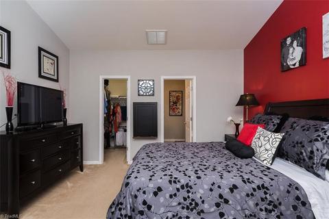 4636 Meadowside Ter, High Point, NC 27265 photo 16