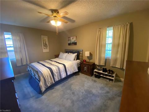 3230 Pine Needles Rd, High Point, NC 27265 photo 9