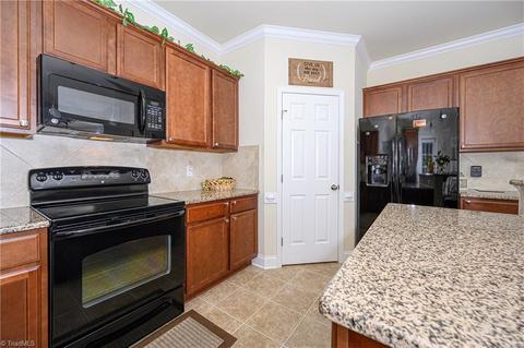 4073 Saint Johns St, High Point, NC 27265 photo 15