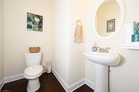 4073 Saint Johns St, High Point, NC 27265 photo 7