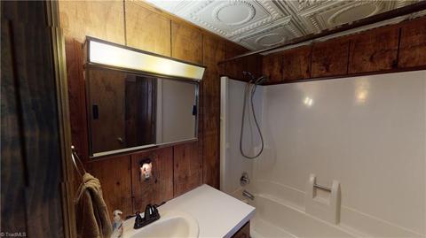 176 Alpine Crest Rd, Fancy Gap, VA 24328 photo 13