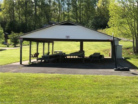 176 Alpine Crest Rd, Fancy Gap, VA 24328 photo 29