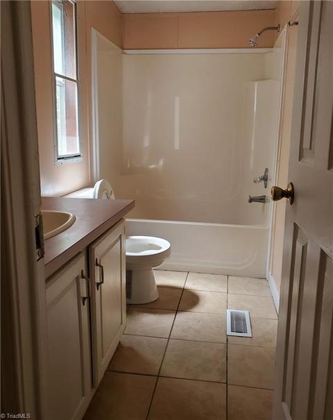 502 Shaw Rd, Elon, NC 27244 photo 9