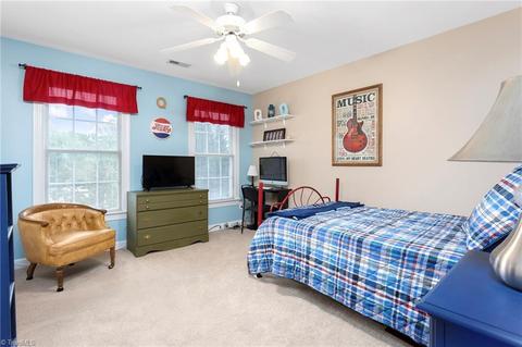 1216 Suncrest Dr, High Point, NC 27265 photo 25