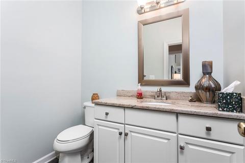 1216 Suncrest Dr, High Point, NC 27265 photo 7