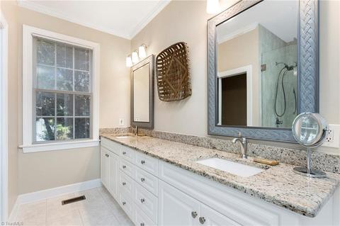 1216 Suncrest Dr, High Point, NC 27265 photo 20