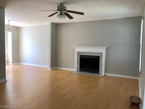 104 Hanover Ct, King, NC 27021 photo 9