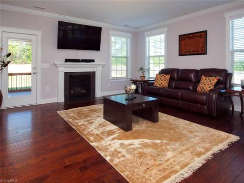 40 Silver Maple Dr, Elon, NC 27244 photo 9