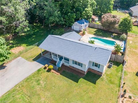 4086 Hoover Hill Rd, Trinity, NC 27370 photo 2