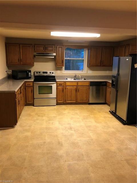 309 Meredith Dr, Trinity, NC 27370 photo 4