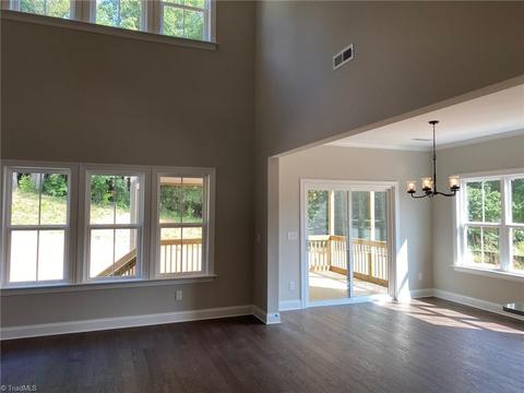 2719 Bartlett Ln, Clemmons, NC 27012 photo 4