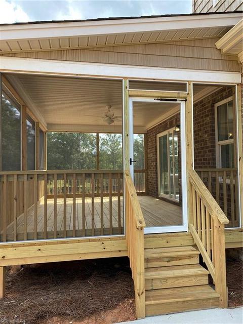 2719 Bartlett Ln, Clemmons, NC 27012 photo 10