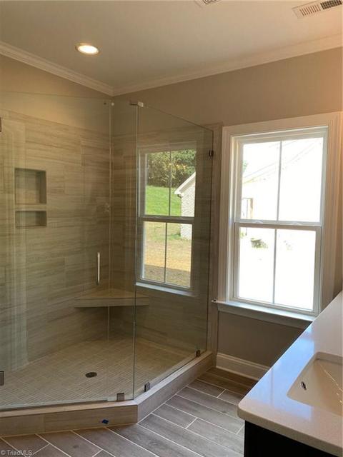 2719 Bartlett Ln, Clemmons, NC 27012 photo 8