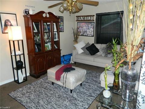 223 Paramount St, High Point, NC 27260 photo 4