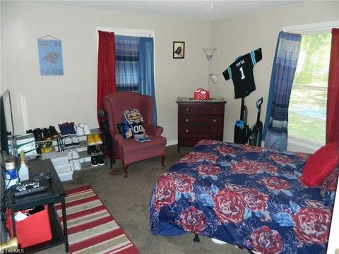 223 Paramount St, High Point, NC 27260 photo 8