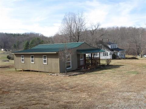 5387 Woolwine Hwy, Stuart, VA 24171 photo 20