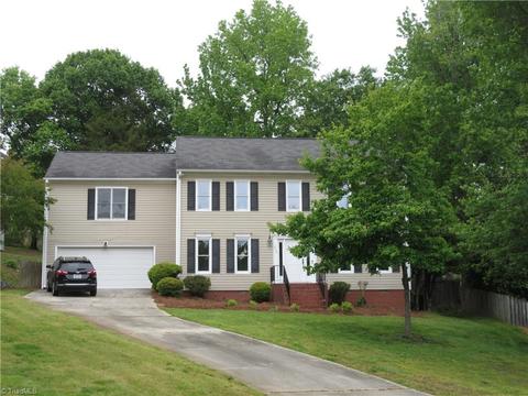 315 Canterbury Rd, High Point, NC 27262 photo 2