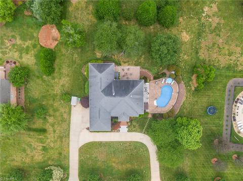 7146 Belmont Dr, Trinity, NC 27370 photo 30