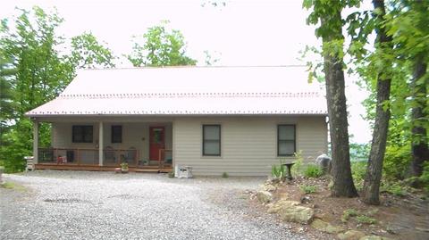 4602 Staghorn Rd, Purlear, NC 28665 photo 1