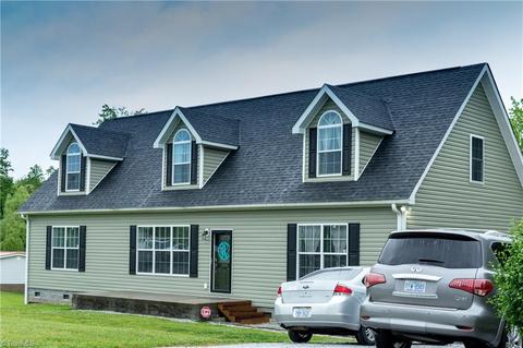 128 Banjo Ln, Lowgap, NC 27024 photo 3