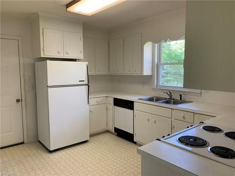 862 Champion Rd, Ferguson, NC 28624 photo 4